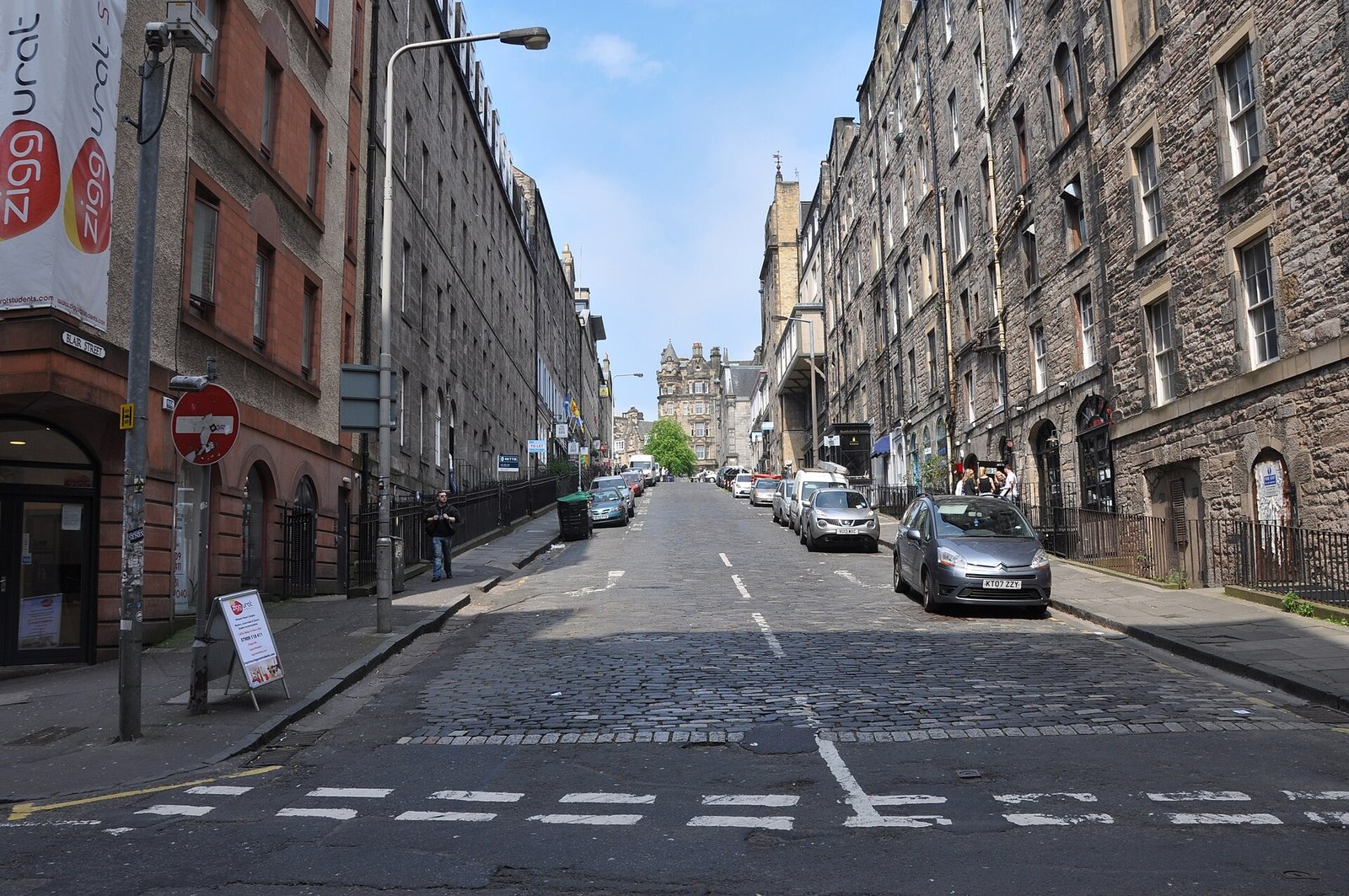 Blair Street in Edinburgh where Edinburgh Vaults ghost tours begin
